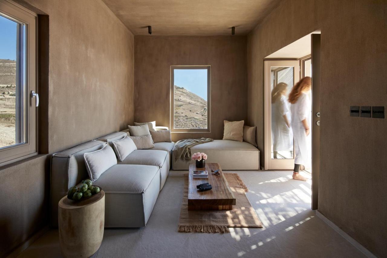 Santorini Sky, The Lodge Pyrgos Kallistis Екстер'єр фото