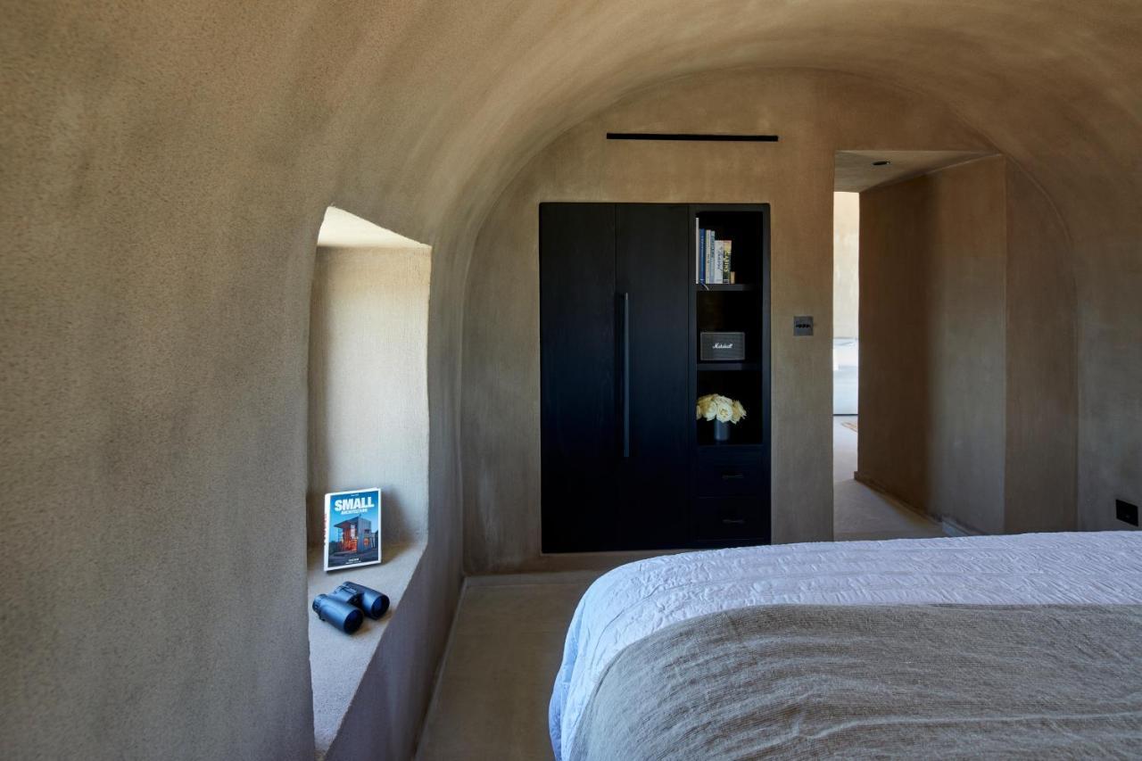 Santorini Sky, The Lodge Pyrgos Kallistis Екстер'єр фото